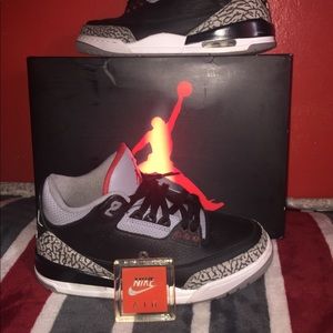 Black cement 3s